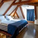 U Cerneho Orla Hotel Prag