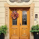 Hotel U Cerneho Orla Prag