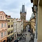 U Cerneho Orla Hotel Prag