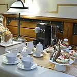 U Cerneho Orla Hotel Prag