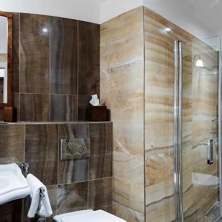 Otel U Cerneho Orla