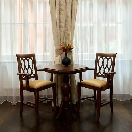 U černého Orla 4* Praga