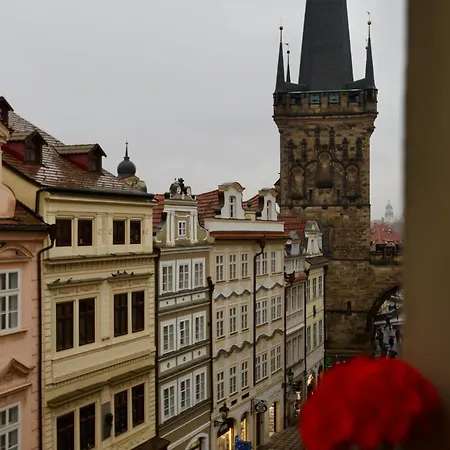 U černého Orla 4* Prague