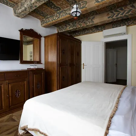 U Cerneho Orla Hotell Prag
