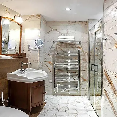 Hotel U černého Orla 4*