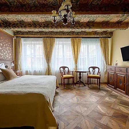 Hotel U černého Orla 4*