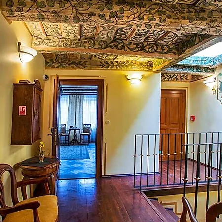 Hotel U Cerneho Orla