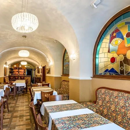 Hotel U černého Orla 4*