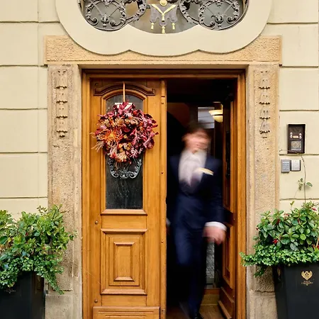 U černého Orla Hotel Praga