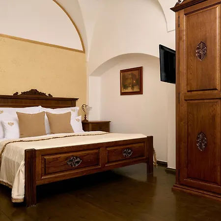 U černého Orla 4* Praga