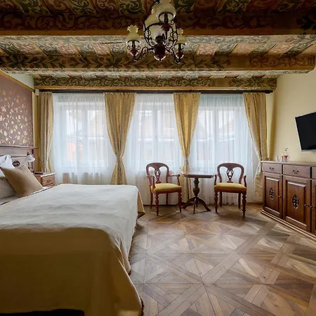 Hotel U černého Orla 4*